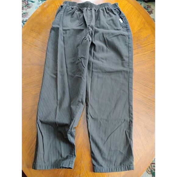 Chic brand Ladies pull up pants - Size: 16P (DM 1324) - Picture 1 of 5